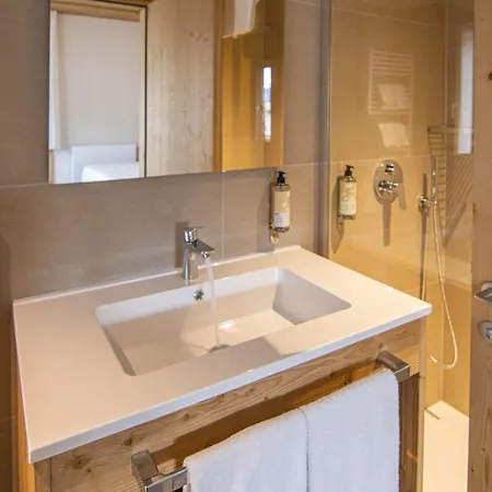 Cridola Dolomiti Experience 3*