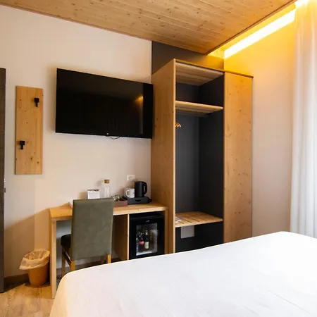 Cridola Dolomiti Experience Hotel Lorenzago Di Cadore