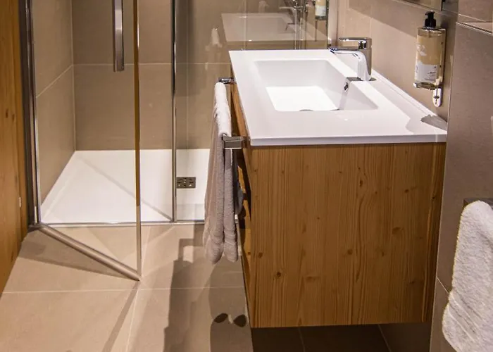 Cridola Dolomiti Experience מלון Lorenzago Di Cadore