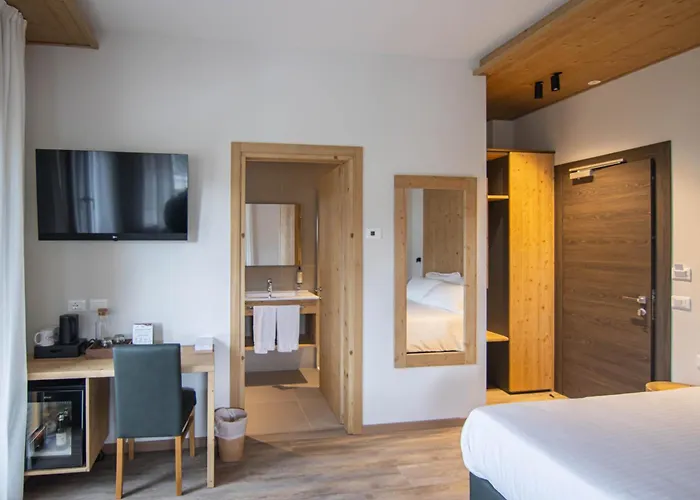 Cridola Dolomiti Experience מלון Lorenzago Di Cadore