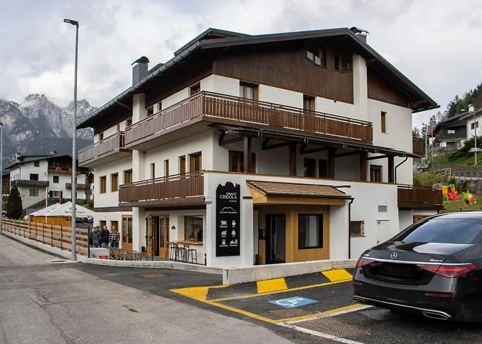 Cridola Dolomiti Experience מלון 3*